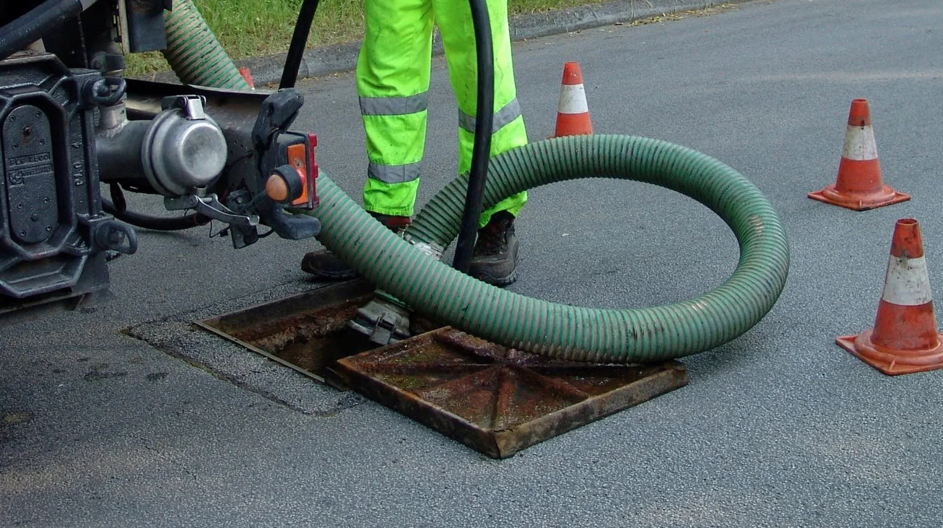 شركة تسليك مجاري بالدمام | شركة ركن الاندلس