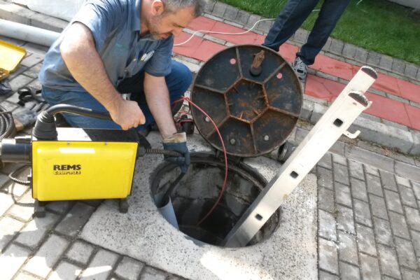 شركة تسليك مجاري بالاحساء | شركة ركن الاندلس